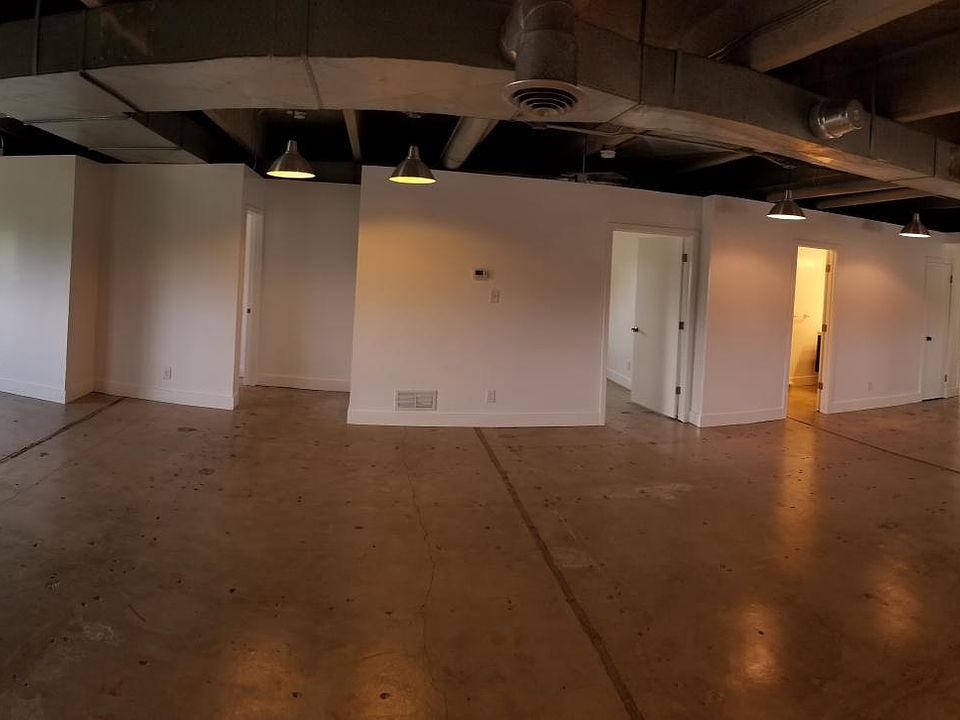 Apt panorama 1