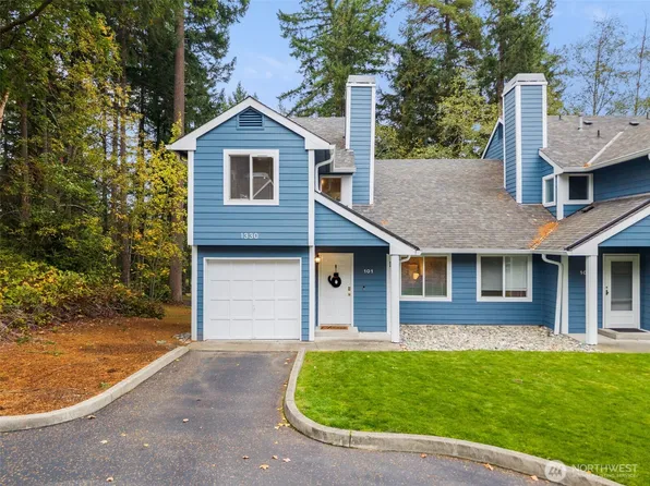 1330 NW Slate Lane #101, Silverdale, WA 98383