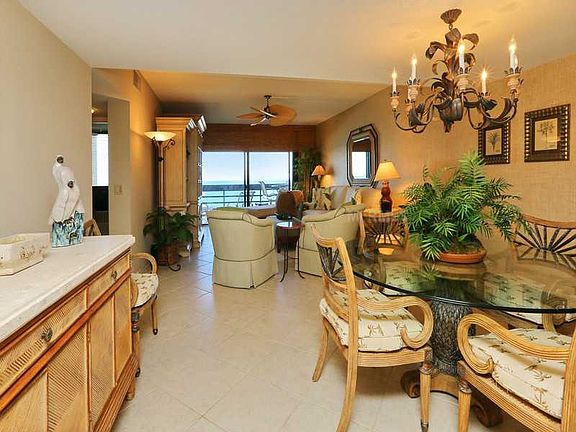 3rd image of 1045 Gulf Of Mexico Dr Unit 404