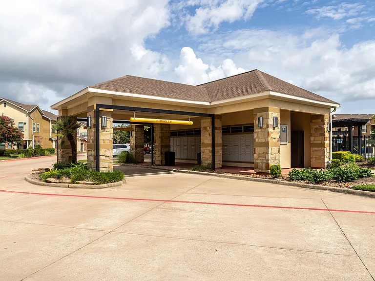 Grand Villas at Cinco Ranch — Photo 39