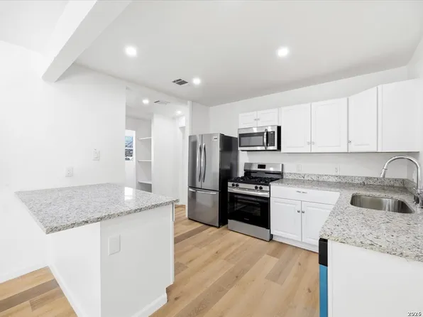 2243 Hays, San Antonio, TX 78202