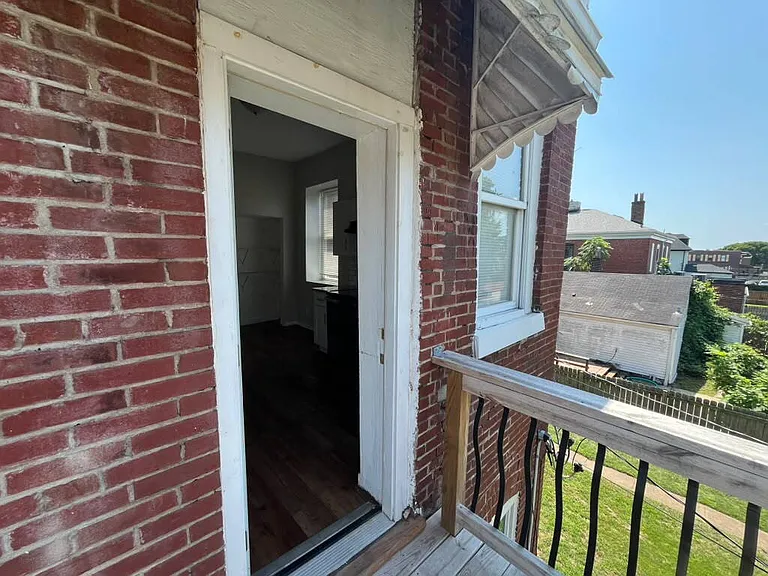 6701 Michigan Ave — Photo 24