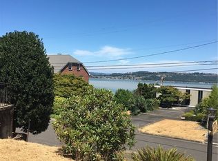 516 N Stadium Way, Tacoma, WA 98403
