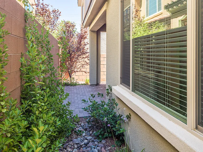 11242 Ventura Grass Ct — Photo 25