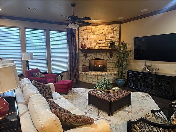 2nd image of 14700 Sedona Dr