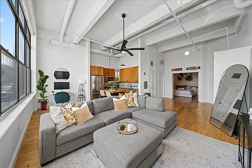 300 Communipaw Ave Photo 1