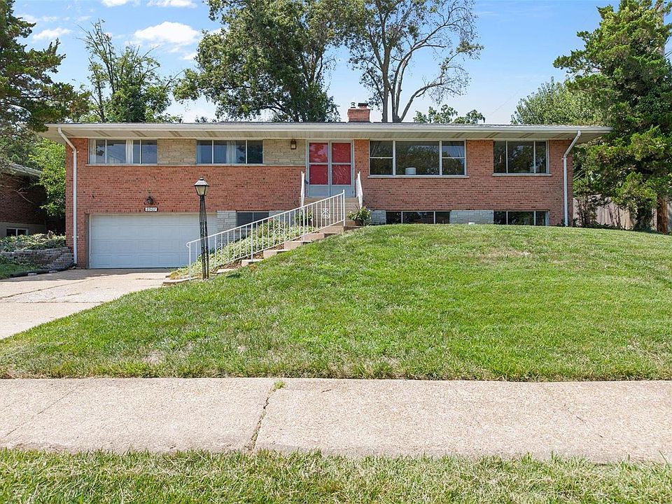 1st image of 8907 Harwich Dr