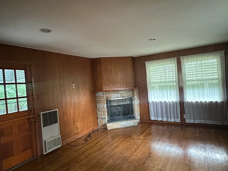 1174 Ranchland Dr — Photo 17