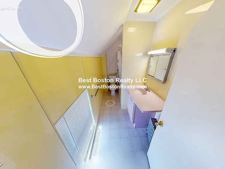 64 Bowen St #2 — Photo 2