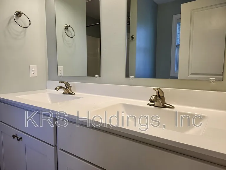 4517 Wiltshire St — Photo 18