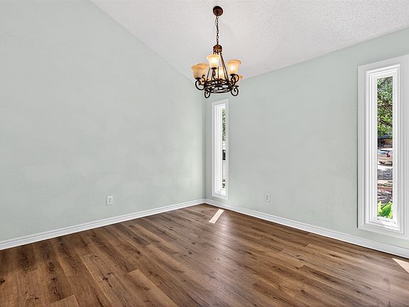 5th image of 3917 Mediterranean St