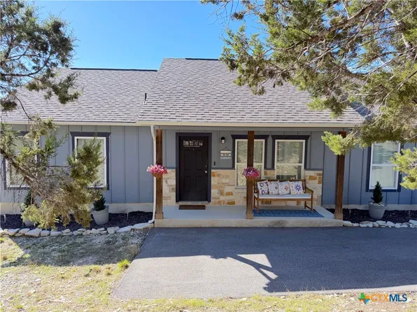 156 Deer Run Pass, Canyon Lake, TX 78133