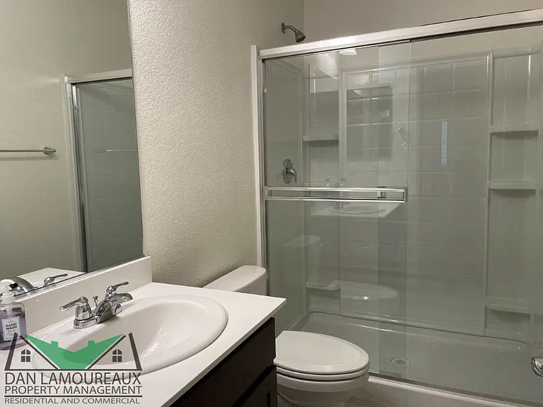 2121 Millsap Pl — Photo 4