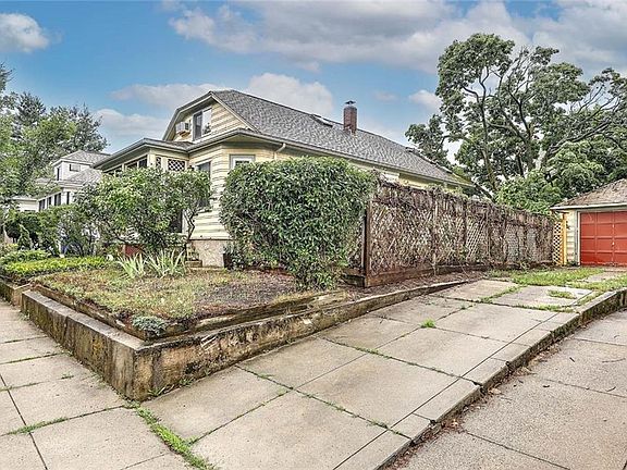 3rd image of 50 Biltmore Ave
