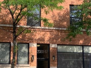 2355 N Damen Ave #3F, Chicago, IL 60647