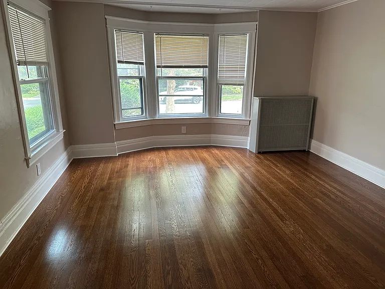 110-112 Westminster Rd #111 — Photo 7