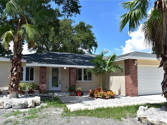 2nd image of 6386 Heather Ln