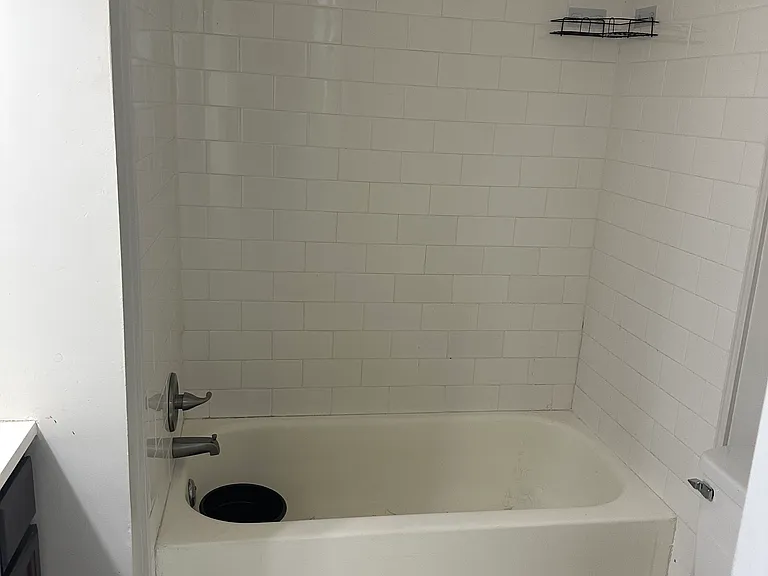 6913 Woodstream Ln — Photo 31