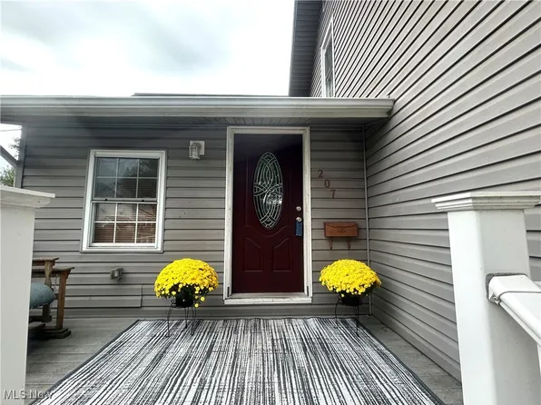 207 Chestnut St, Marietta, OH 45750