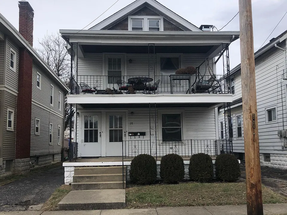 28 W 36th St #2