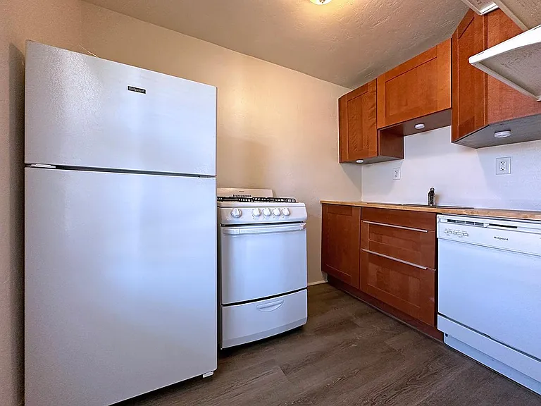 3636 E Bellevue St #3 — Photo 8