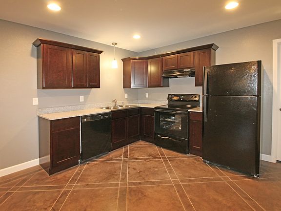 3rd image of 1012 E Boswell St #B