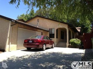 302 Hodencamp Rd, Thousand Oaks, CA 91360