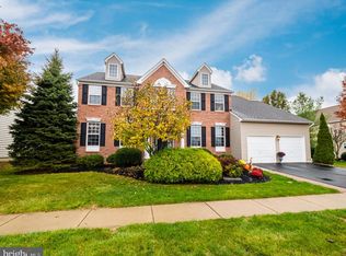246 Pennland Farm Dr, Perkasie, PA 18944