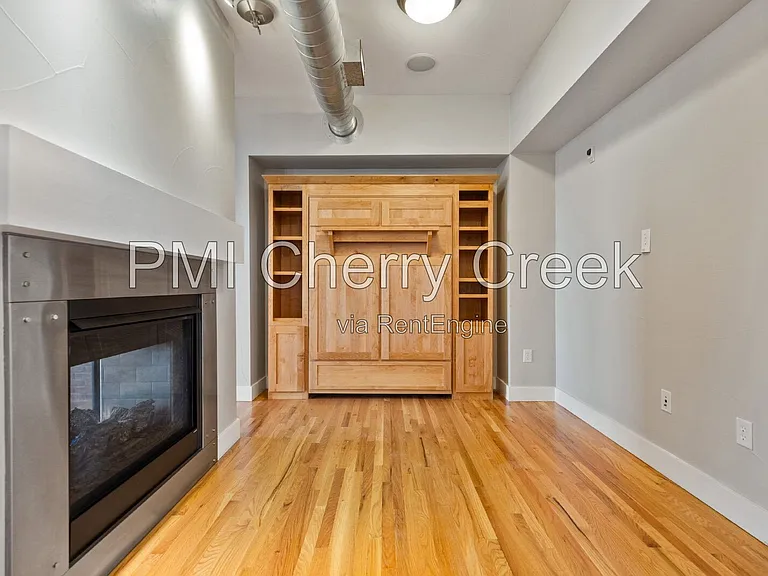 10111 Inverness Main St #414 — Photo 2