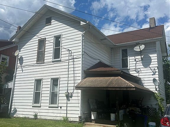 4th image of 857 6th Ave