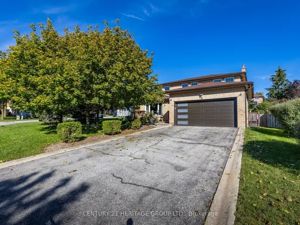 3 Royal Ct, Bradford West Gwillimbury, ON L3Z 2P5