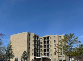 1750 N Marywood Ave APT 216, Aurora, IL