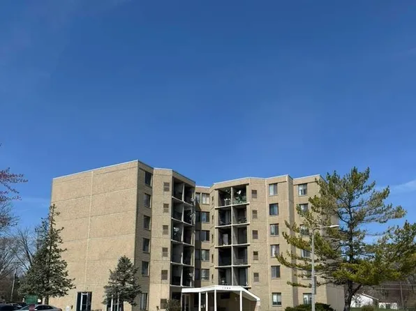1750 N Marywood Ave APT 216, Aurora, IL 60505