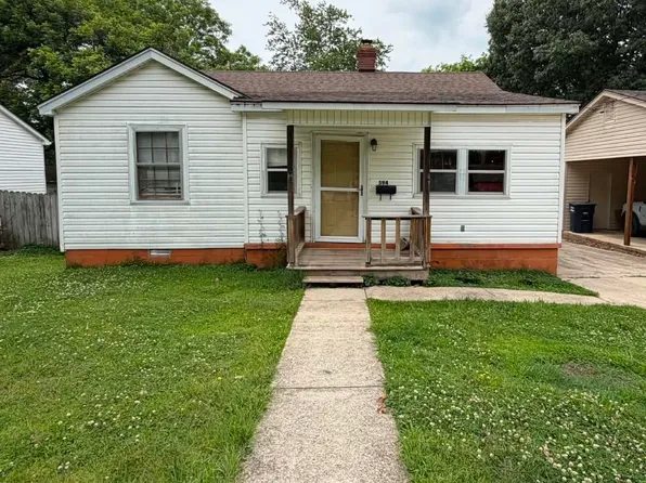 594 N 5th Ave, Piggott, AR 72454