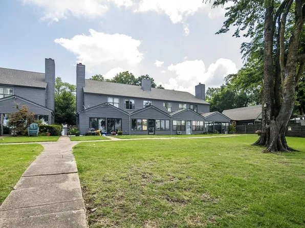 1295 Horseshoe Cir, Hughes, AR 72348