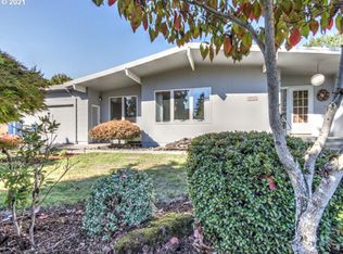 13621 NE Schuyler St, Portland, OR 97230