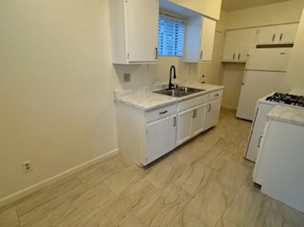 208 S Udall #427, Mesa, AZ 85204
