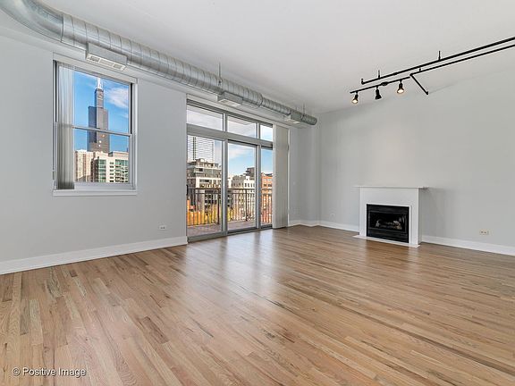 5th image of 950 W Monroe St Unit 602