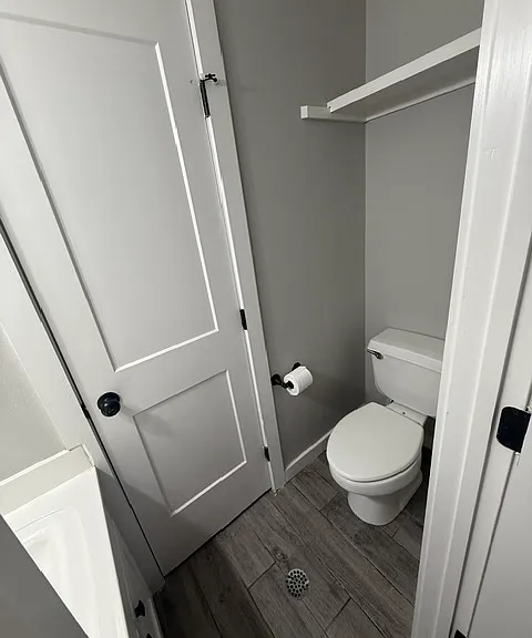 305 N. Montevideo Ave. - 4 — Photo 5