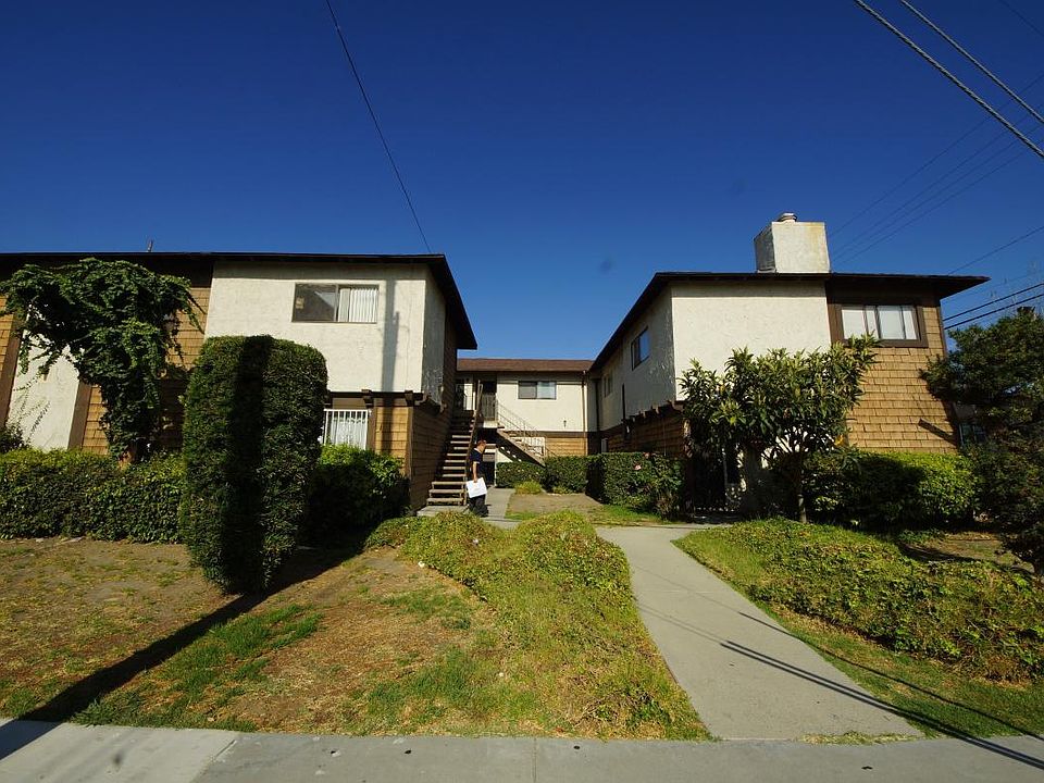 1st image of 13751 Cherry St APT 1