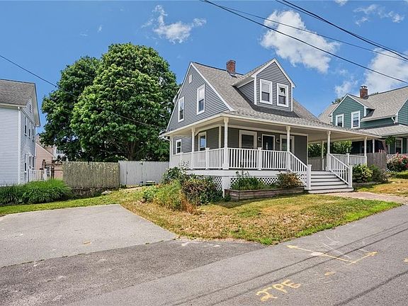 3rd image of 34 Chapin Ave
