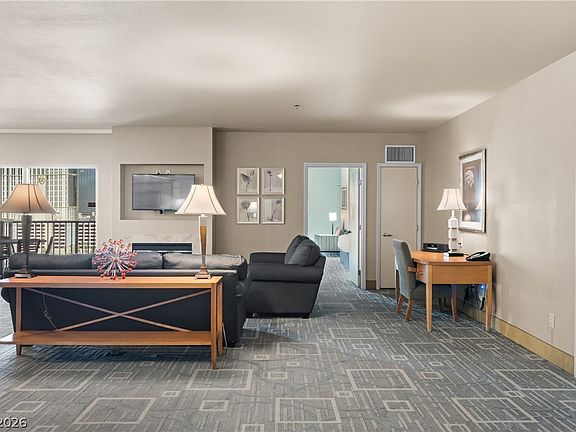 5th image of 211 E Flamingo Rd #1619
