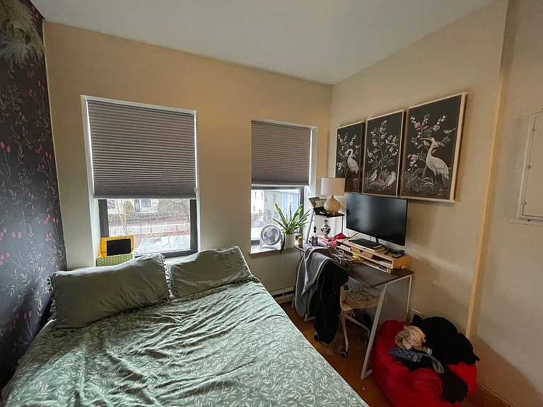 43 Ivaloo St #5R — Photo 6