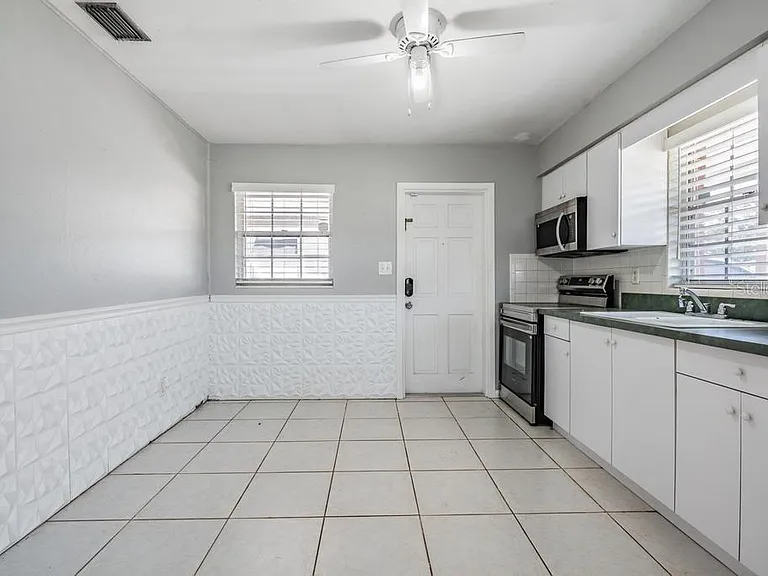 2709 W Abdella St — Photo 13