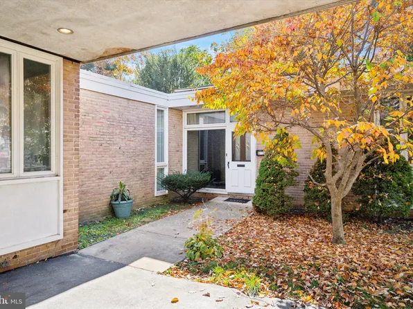 1618 N 72nd St, Philadelphia, PA 19151