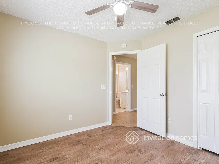 2830 Chalmer St — Photo 9