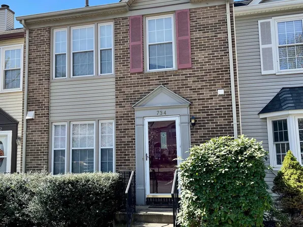 734 Acorn Ct, Warrenton, VA 20186