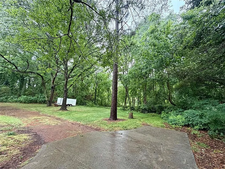 665 Arnold Rd — Photo 46