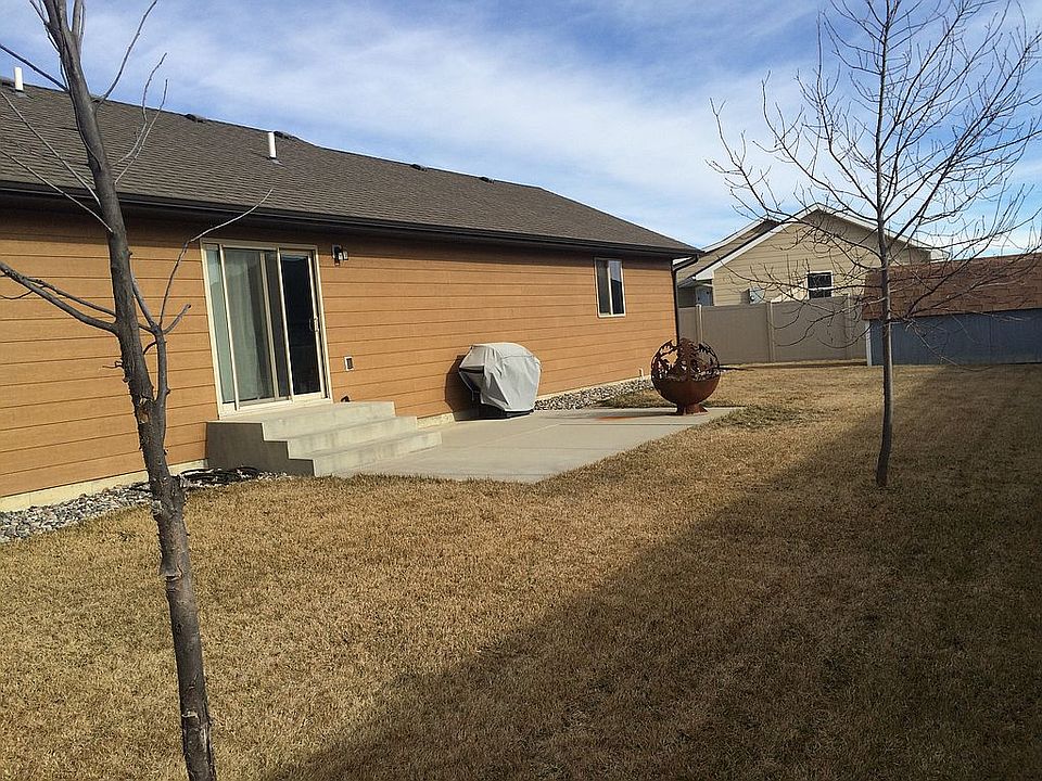 2nd image of 1507 Glacier Peak Cir