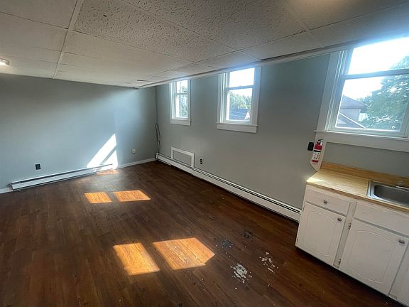5th image of 2733 Dartmouth College Hwy #11